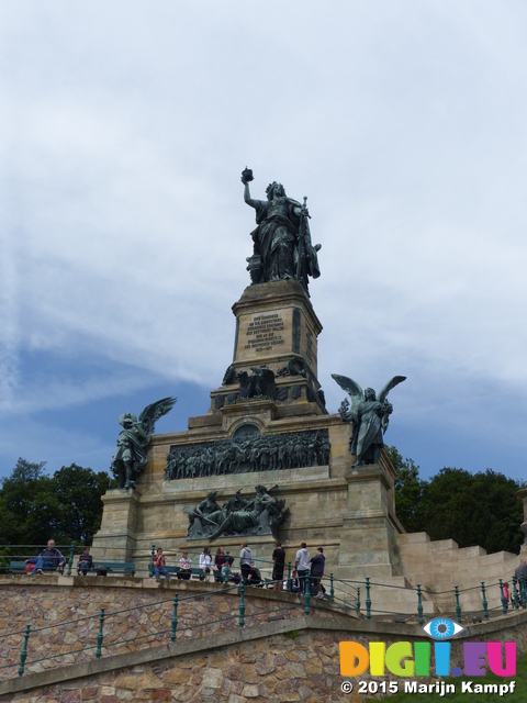 FZ017752 Niederwald Monument